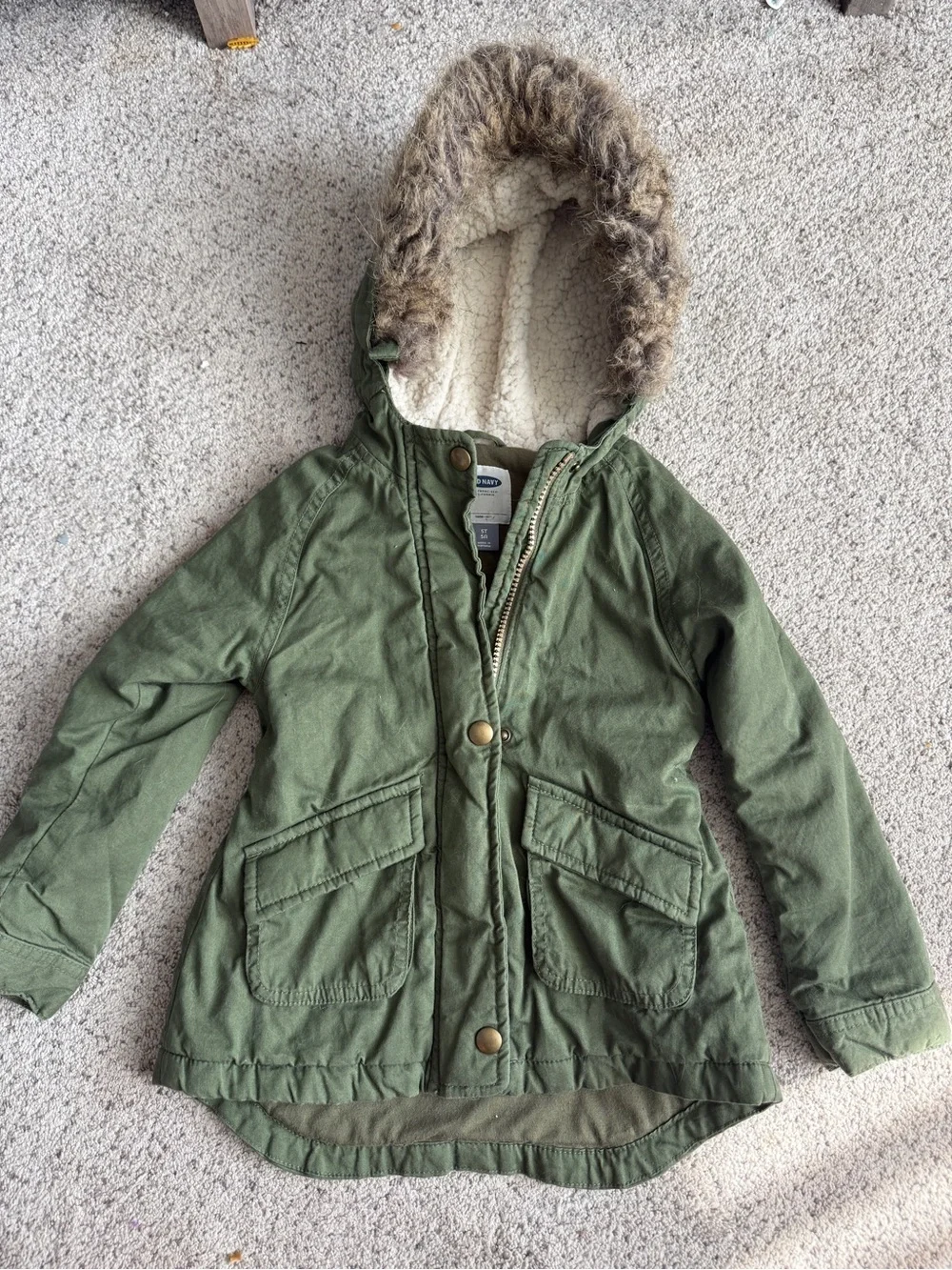 Old Navy Olive Green Hooded Puffer Jacket with Faux Fur Trim